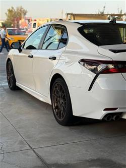 تۆیۆتا کامری